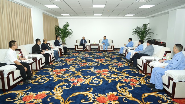 中鋁寧夏能源集團(tuán)黨委書記、董事長丁吉林一行到萬基控股集團(tuán)調(diào)研